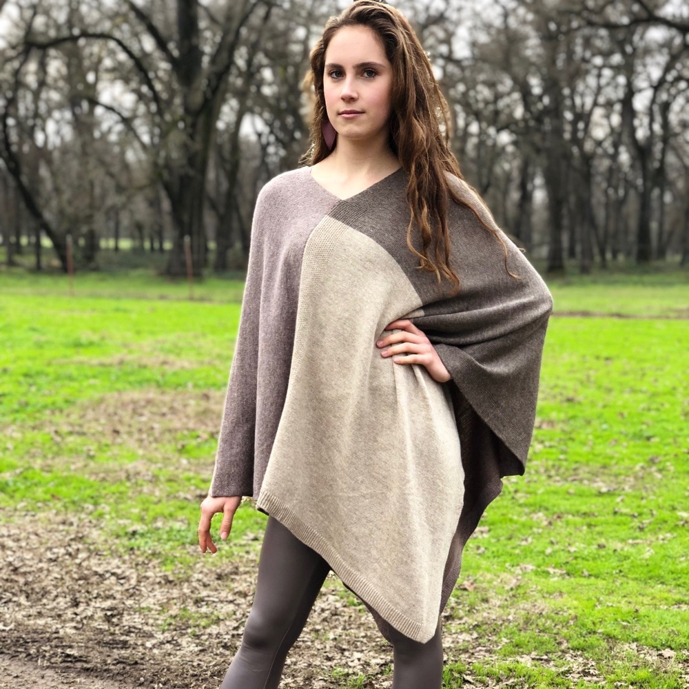 Tunic Sweater - Picture 2 of 3